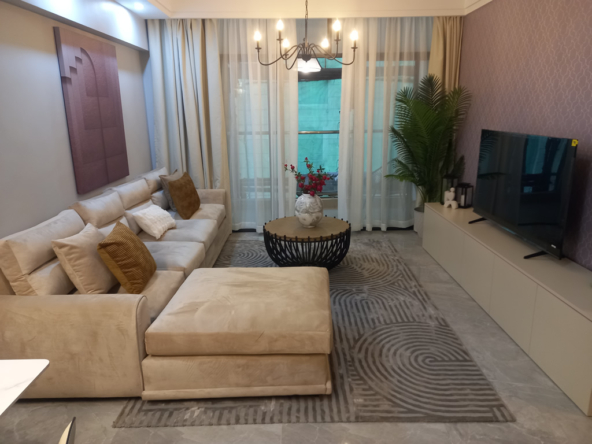 RealEstateKenya.net Spacious 1 Bedroom Apartment with Studyroom for Sale in Kilimani 1